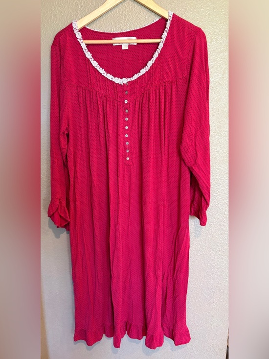 Eileen West Tops - Eileen West Women's Size L Soft Red Lace-Trim Button Front Nightgown